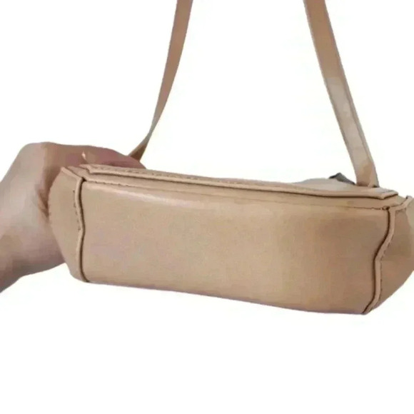 Matt & Nat Moxy Bag Crossbody Purse Adjustable Strap Faux Leather Beige Women - Picture 6 of 16